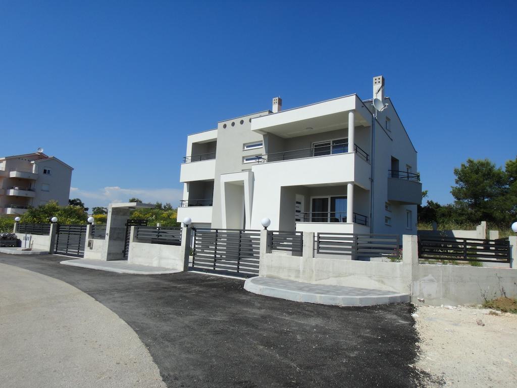 Apartments Miocic Zadar Buitenkant foto